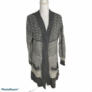 Maurices Gray Sweater Duster Women’s Medium
